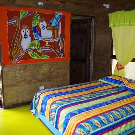 Wood House Hostel La Fortuna Екстер'єр фото